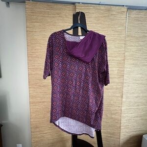 🖤 LuLaRoe Outfit –Coordinating Irma Top and OS Leggings 🖤